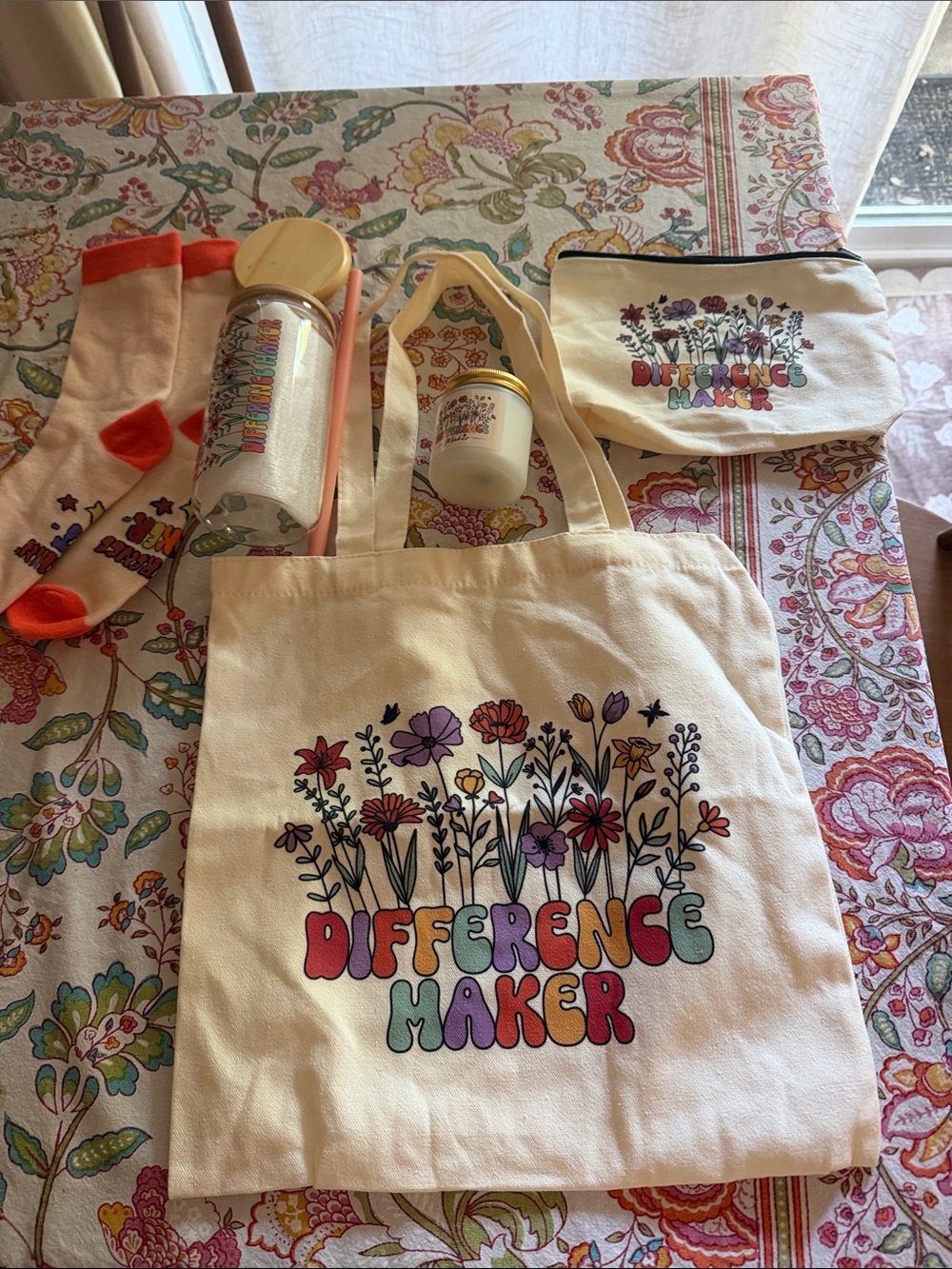 Difference Maker Gift Set: Floral Canvas Tote & Matching Accessories